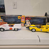 1:18 diecast race car set in box, white and yellow cars side by side