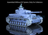 Light gray static German IV F2 model tank with long cannon and detailed tracks
