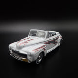 1948 48 FORD DE LUXE GREASED LIGHTNING GREASE WHITE 1:64 SCALE DIECAST MODEL CA