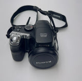 Fujifilm FinePix S8000fd Digital Camera 18x Zoom ¨C Fully Working ¨C Clean