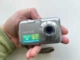 Fujifilm FinePix JV200 14MP Digital Compact Camera - Silver (TESTED) + Card 2gb