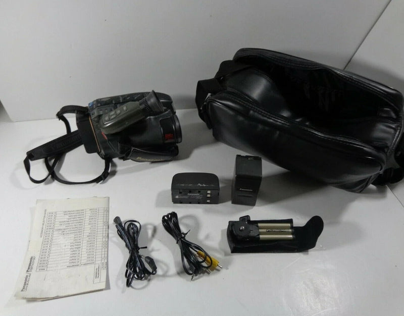 Used/Untested Panasonic Palmcorder Displaymate PV-L606 For Parts/Repairs Only