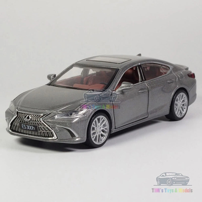Lexus ES300h grey diecast model car, 1:35 scale
