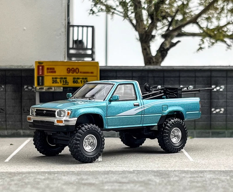 ZD Masdi 1:64 Blue 1995 Hilux RN80 Cab Pickup Truck Model Diecast Metal Car BN