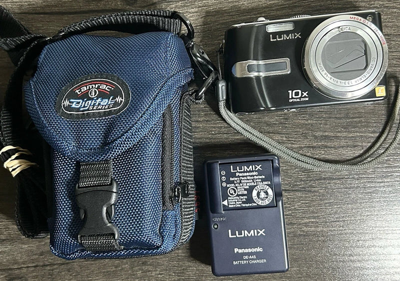 Panasonic Lumix DMC-TZ3 Black 3.0" Screen 7.2MP 10x Optical Zoom - *TESTED*