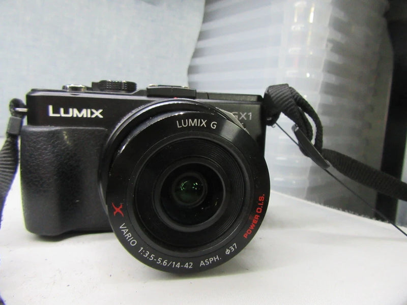 Panasonic LUMIX GX1 Mirrorless Camera 16MP with 14-42mm Lens