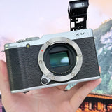 ¡¾MINT-¡¿Fujifilm Fuji X-M1 16.3MP Mirrorless Digital Camera Silver English 95%new