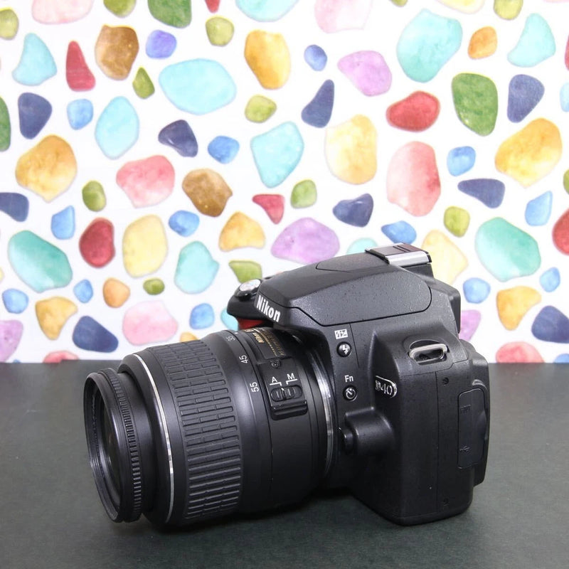 Nikon D40 DSLR Camera with Transfer Card Excellent Condition