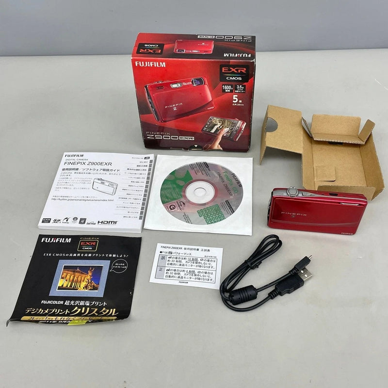 Fujifilm FinePix Z900EXR Compact Digital Camera Used Condition
