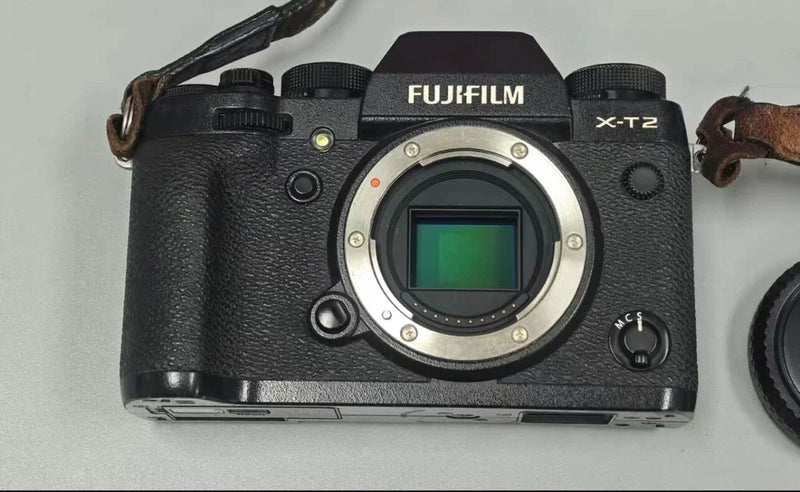 Fujifilm X-T2 Digital Camera Body Black (Preowned)