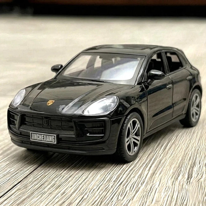 1:32 Porsche Macan T SUV Diecast Model Car w/ Sound Light Pull-Back Toy