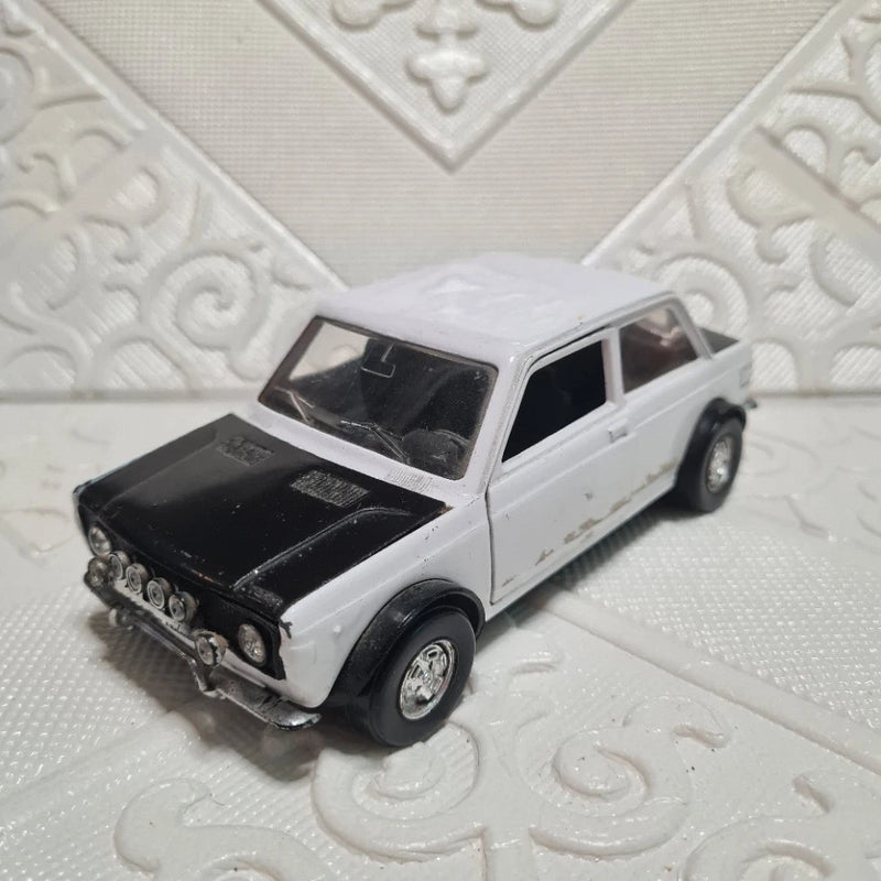 1:25 Polistil SFiat 128 white black early metal base version  diecast model 70's