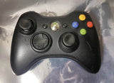 Microsoft Xbox 360 Wireless Controller Model 1403 Black with White Battery Cover Battery