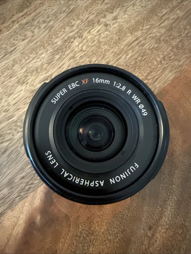Fujifilm XF 16mm f2.8 R WR Lens - Black