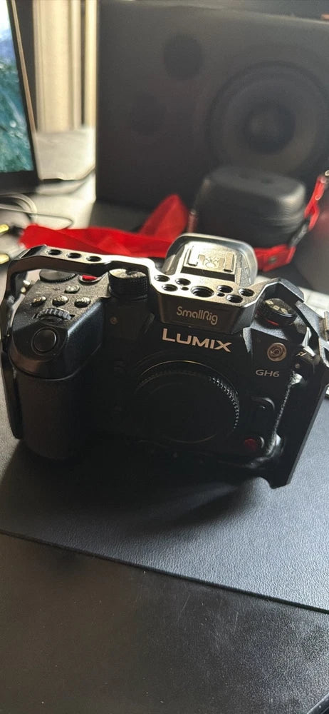 Panasonic Lumix GH6 4K 25.2MP Mirrorless Camera (Body Only) DC-GH6BODY Netflix