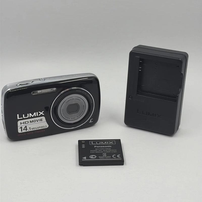 Panasonic Lumix DMC-S3 14.1MP Compact Digital Camera + Battery + Charger