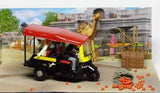 JAMES BOND 007 OCTOPUSSY CAR CHASE FILM SCENE DISPLAY DIORAMA 1:43 SCALE MODEL