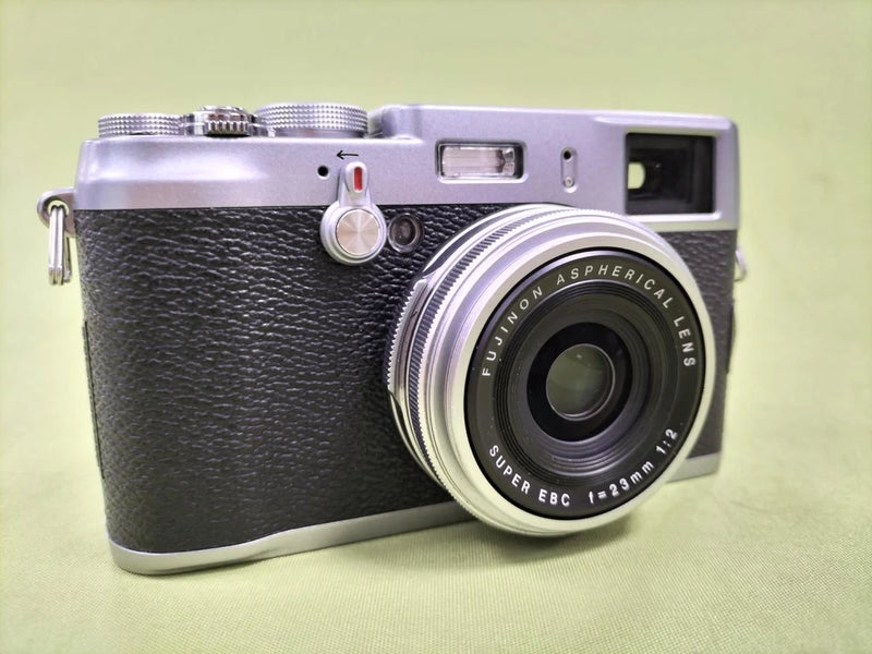 Digital Camera Model fine pix X100 FUJIFILM