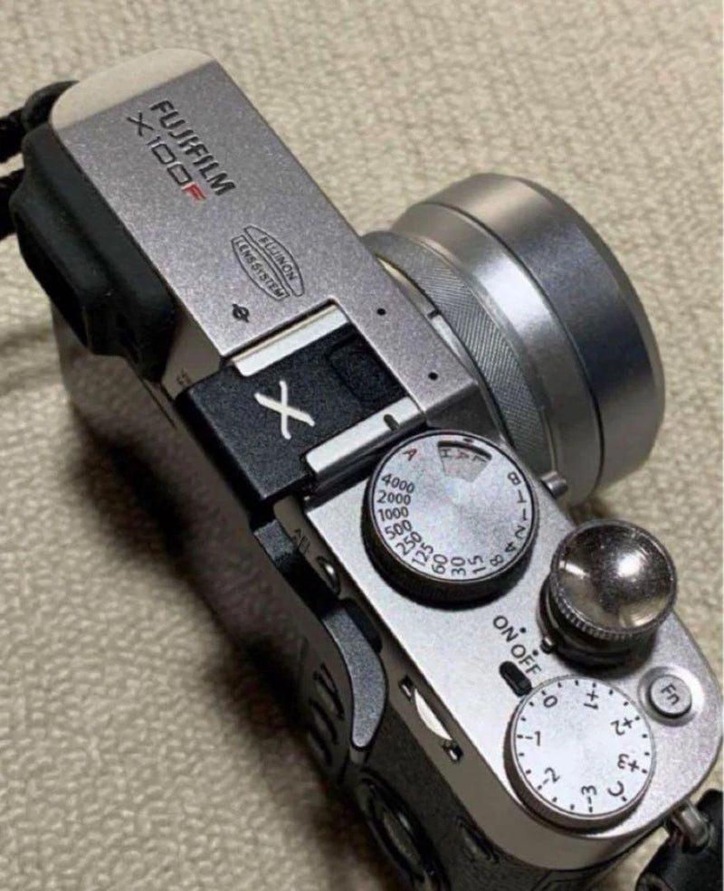 FUJIFILM X100 Series Exclusive Thumb Rest Special Edition