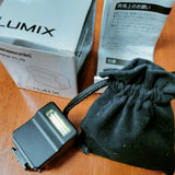 Panasonic DMW-FL70 K Flashlight Black [, Tested]