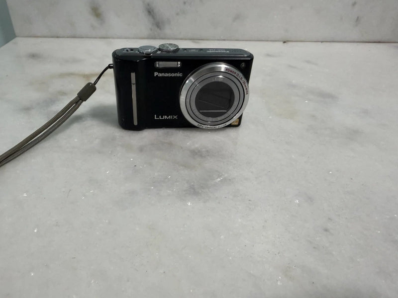 Panasonic LUMIX DMC-ZS6 Compact Digital Camera 12x Optical Zoom (no Charger)