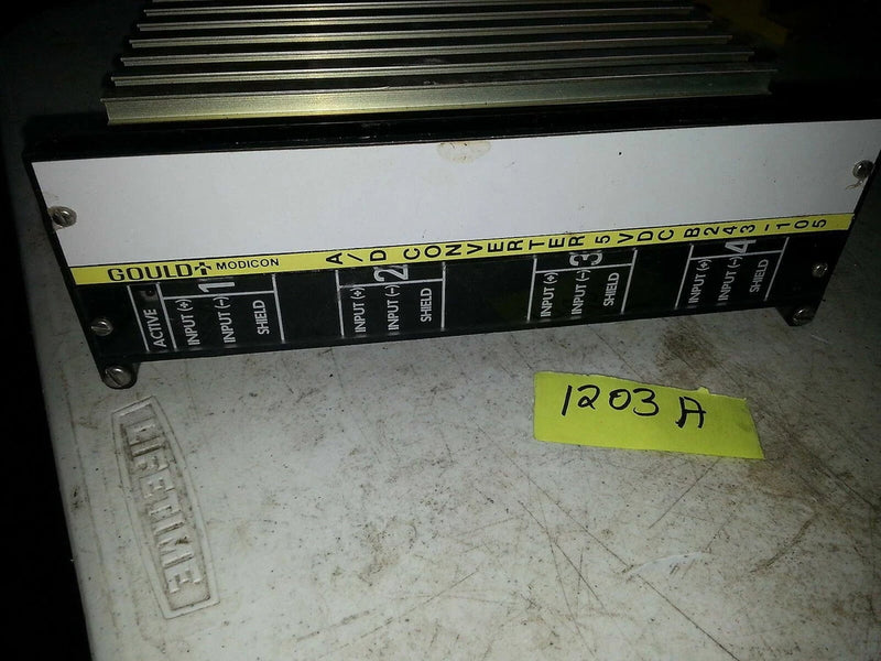 Gould Modicon B243-105 A/D Converter 5VDC PLC Module Industrial Input Analog OEM