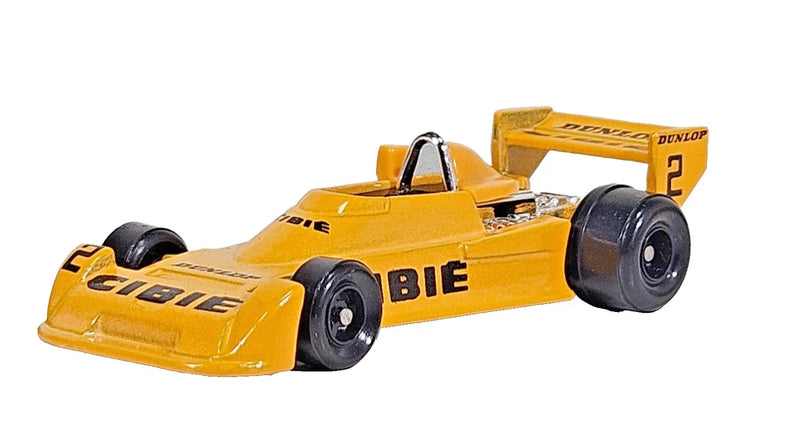 Tomica B 42 Chevron BMW Scale 1:51 Made in Japan Model no F69 Diecast Box Pack.