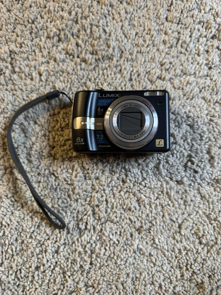 Digital camera 2012 Panasonic Lumix DMC-L27 Vintage Fully Functional