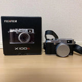FUJIFILM X100S Compact Digital Camera Silver with Accessories and Box