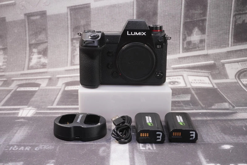 Panasonic Lumix S1