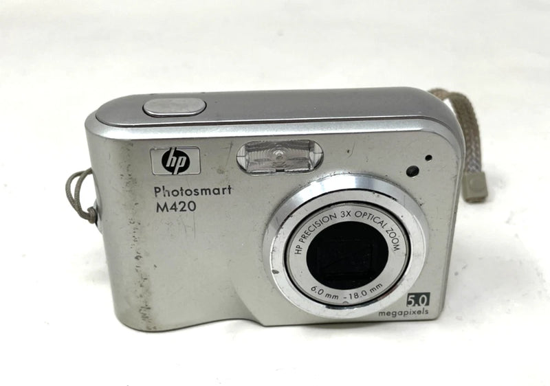 HP Photosmart M420 Digital Camera 5.0MP Silver Compact (READ)