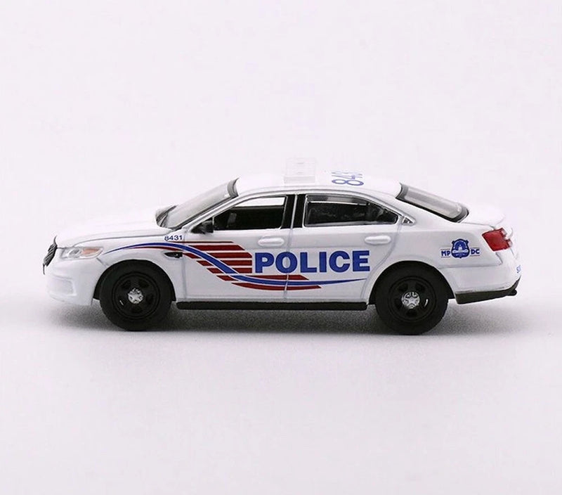 ZD 1:64 596 Taurus MPDC Washington Police Interceptor Model Diecast Metal Car BN