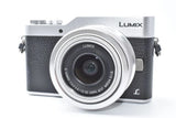 Panasonic LUMIX DC-GF9 Black Lens Kit