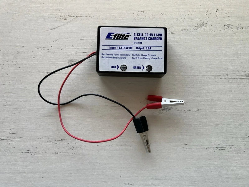 E-flite 3-Cell LiPo Balancing Charger 0.8A EFLC3105 Battery