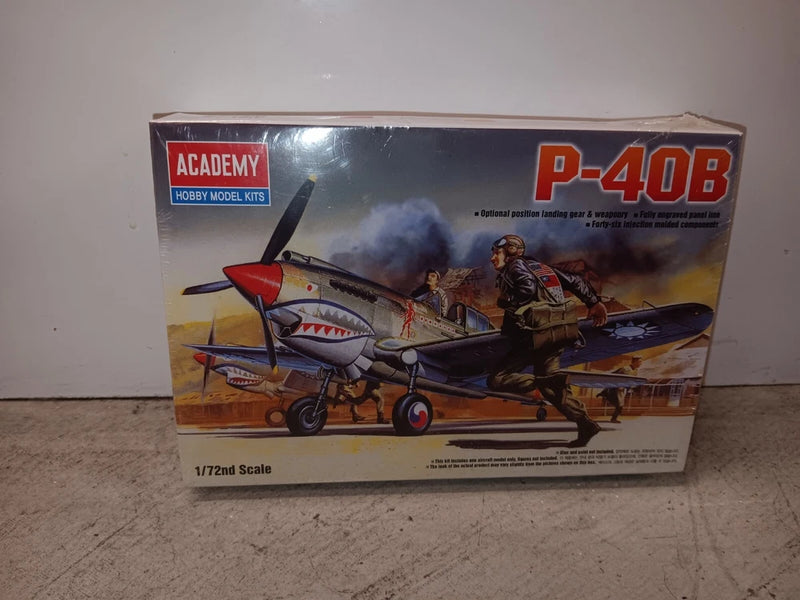 Plastic model airplane kit box for P-40B by Academy, 1/72 scale