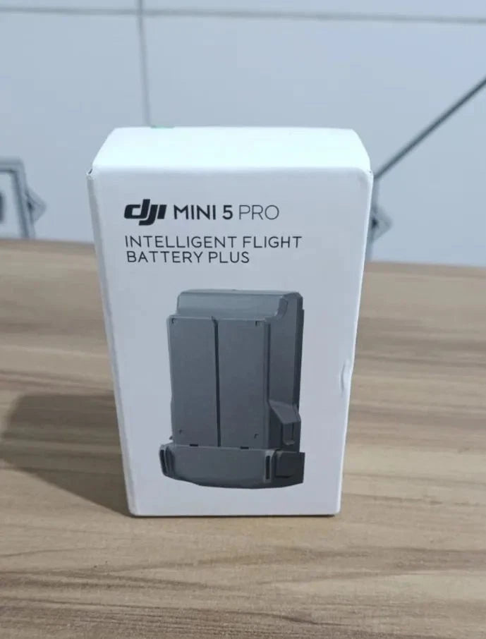 DJI Mini 5 Pro intelligent flight battery plus box with black battery pack