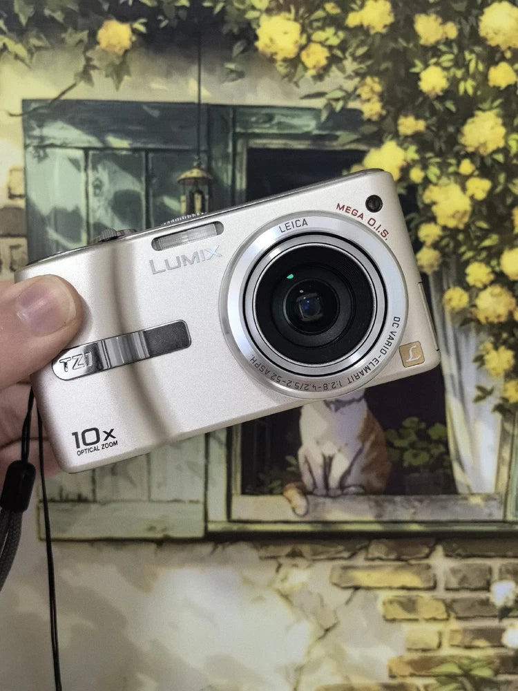 Panasonic Lumix DMC-TZ1 10x Optical Zoom 5MP  Digital Camera -English languege