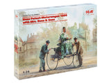 ICM 24041 - Benz Patent-Motorwagen 1886 with Mrs. Benz & Sons - Scale Model Kit