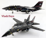 Hobby Master 1/72 F-14D Tomcat diecast model, gray fighter with decals