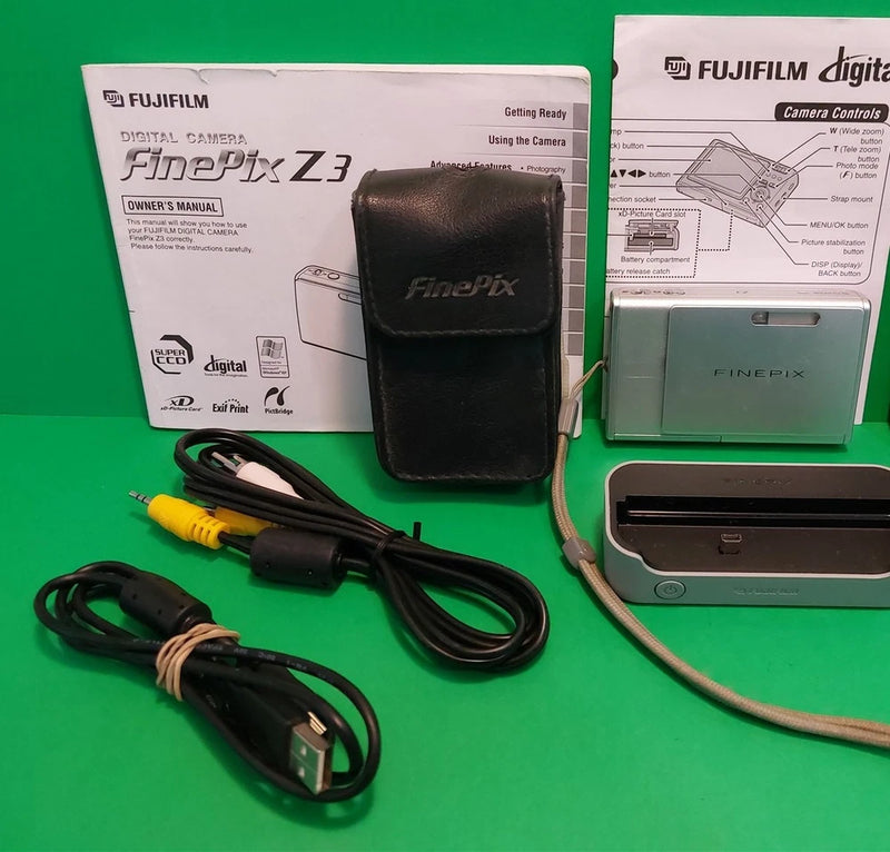 FUJIFILM FINEPIX Z3 5.1 MB 3X ZOOM DIGITAL CAMERA MISSING AC ADAPTER FOR CRADLE