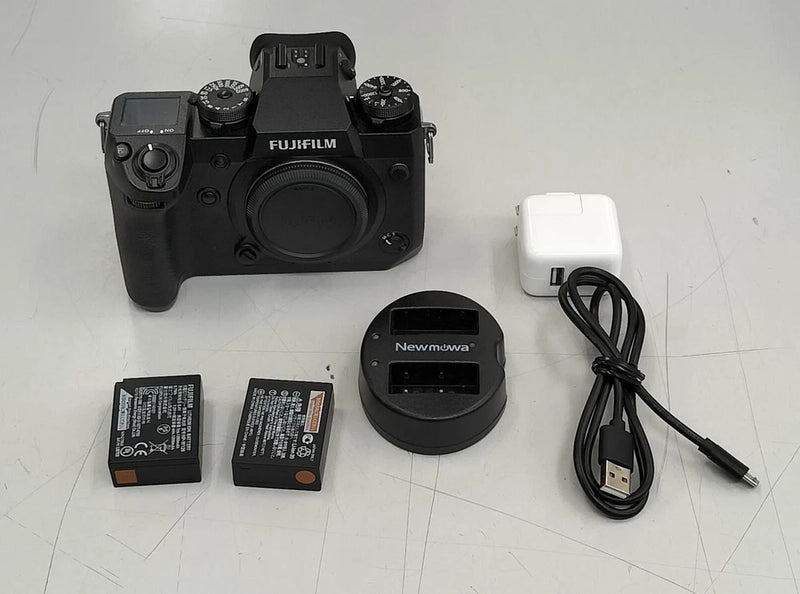 Fujifilm X-H1 Mirrorless Camera Body 24.3MP in Good Condition with Battery