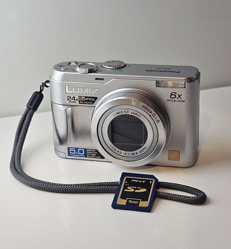 Panasonic Lumix DMC-LZ2 5.0MP 24x Zoom Digital Camera, Tested Works LCD 1GB Card
