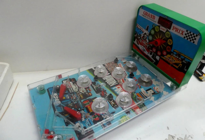 VINTAGE BATTERY OPERATED MODEL GRAND PRIX PINBALL GAME IN BOX OLD SCHOOL RETRO Battery