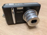 Fujifilm FinePix F455 Zoom 5.2MP Digital Camera & Dock - Tested - Fast Dispatch
