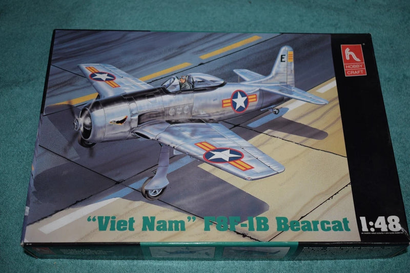 * Hobby Craft Viet Nam F8F-1B Bearcat Model 1/48 Scale P-6