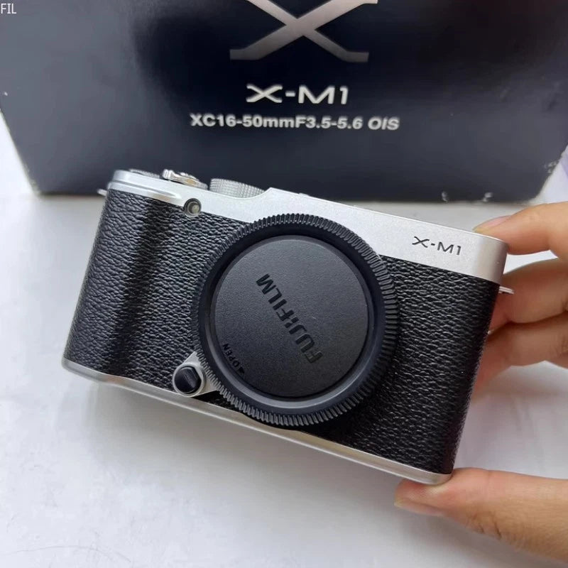 Fujifilm X-M1 16.0MP 16.3MP Digital Camera Silver Body Fujifilm X Series