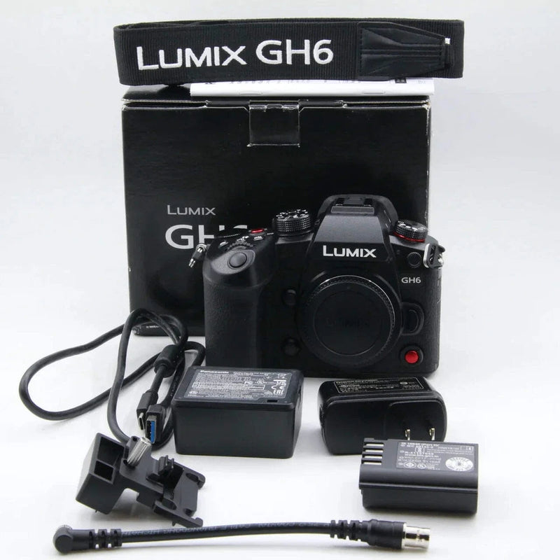 * OPEN BOX EXCELLENT * Panasonic Lumix GH6 Mirrorless Camera (Body Only)