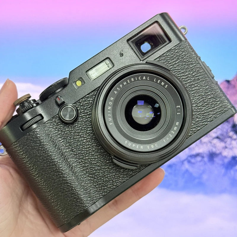 Fujifilm Fuji X100F 24.3MP Digital Camera APS - C Retro Appearance English