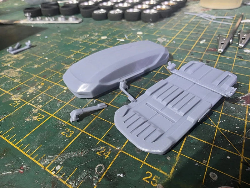 Scale Model 3d Resin Printed Roof box with adjustable bars Diecast