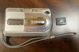 Fujifilm FinePix A340 4.0MP Digital Camera Tested & Working-W/2GB XD Card!